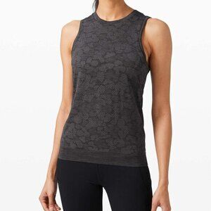 Lululemon Breeze By Muscle Tank  XS/2 Polar Spots Titanium / Black